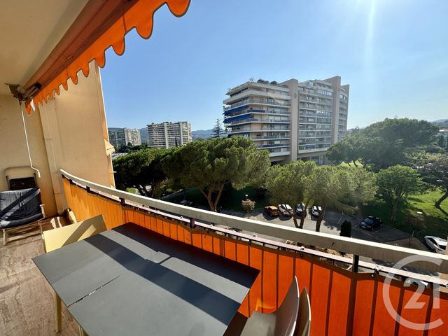 Appartement F2 à vendre - 2 pièces - 35.12 m2 - MANDELIEU LA NAPOULE - 06 - PROVENCE-ALPES-COTE-D-AZUR - Century 21 Marina Immobilier